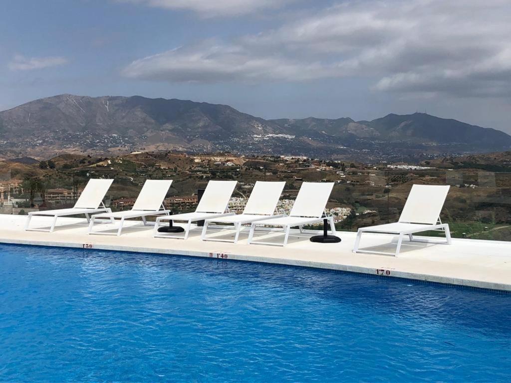 Апартаменты La Cala Hill Club Ла-Кала-де-Михас Экстерьер фото